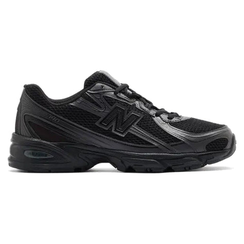 740 Black | Black Cement