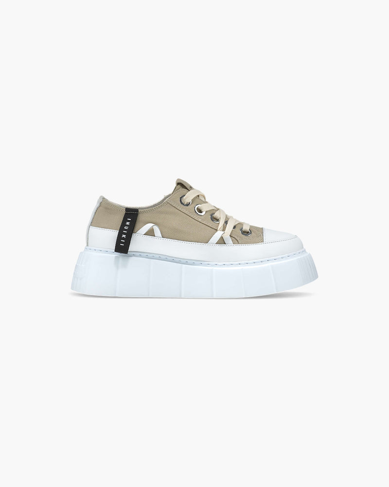 Itin lengvas, keturių centimetrų padas