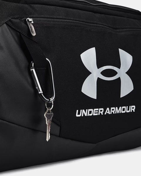 Undeniable 5.0 Duffle M Juoda