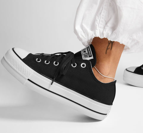 Chuck Taylor All Star Lift juoda
