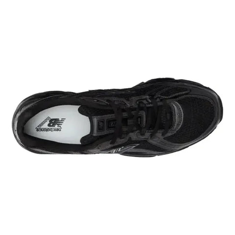 740 Black | Black Cement