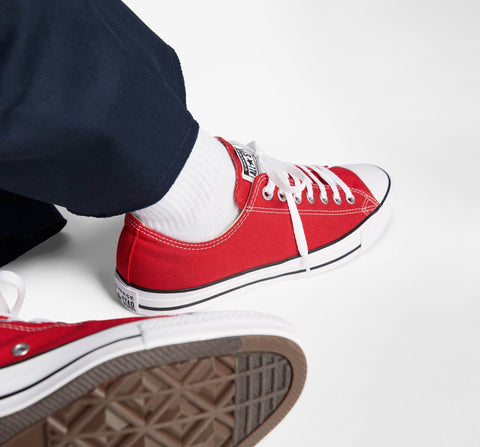 Chuck Taylor All Star Ox raudona
